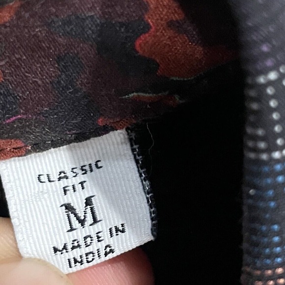 Robert Graham‎ Men's Medium Calisoga Long Sleeve Woven Shirt Flip Cuff Roses - Picture 4 of 9